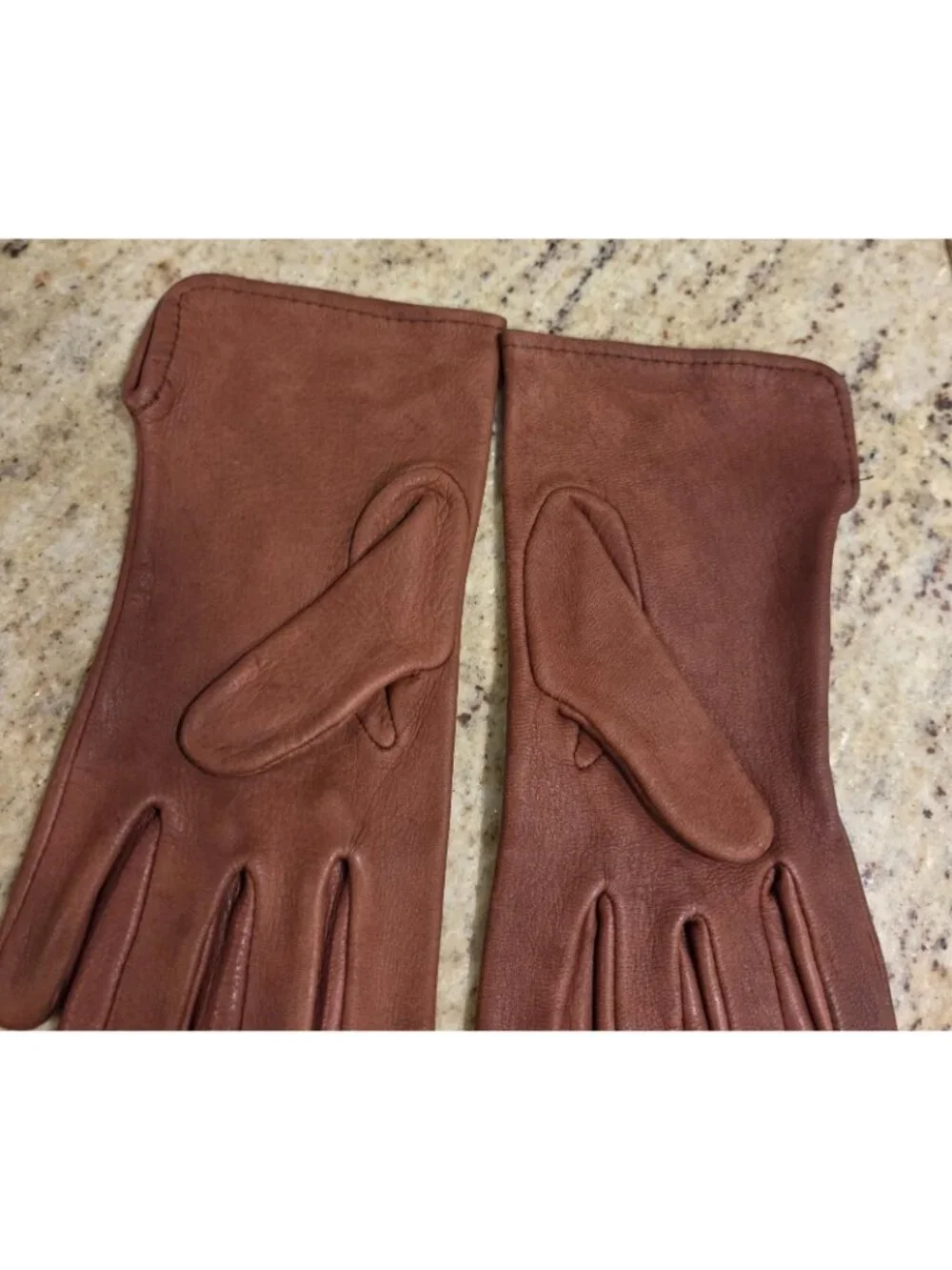 Vintage Womens Size M Brown Soft Leather Gloves Stitching Detail